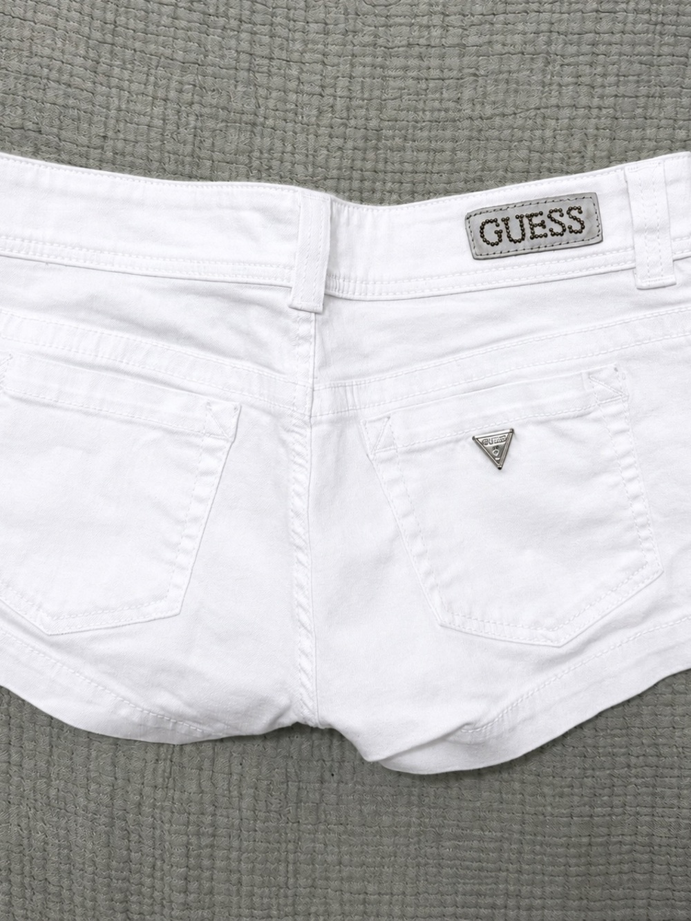 Guess White Women's Low-Rise Denim Shorts #y2k - Picture 3 of 4